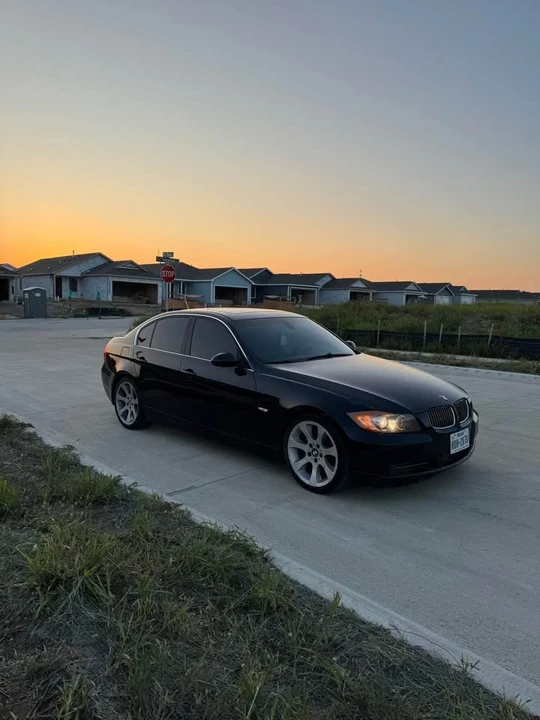 2006 BMW E46 330i & 330Ci - Image 2 of 6