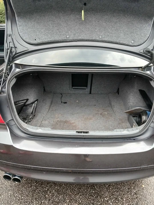 2006 BMW E90 3 Series Sedan - Image 10 of 15