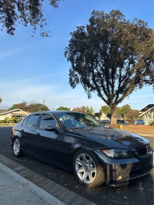2006 BMW E46 330i & 330Ci - Image 3 of 12