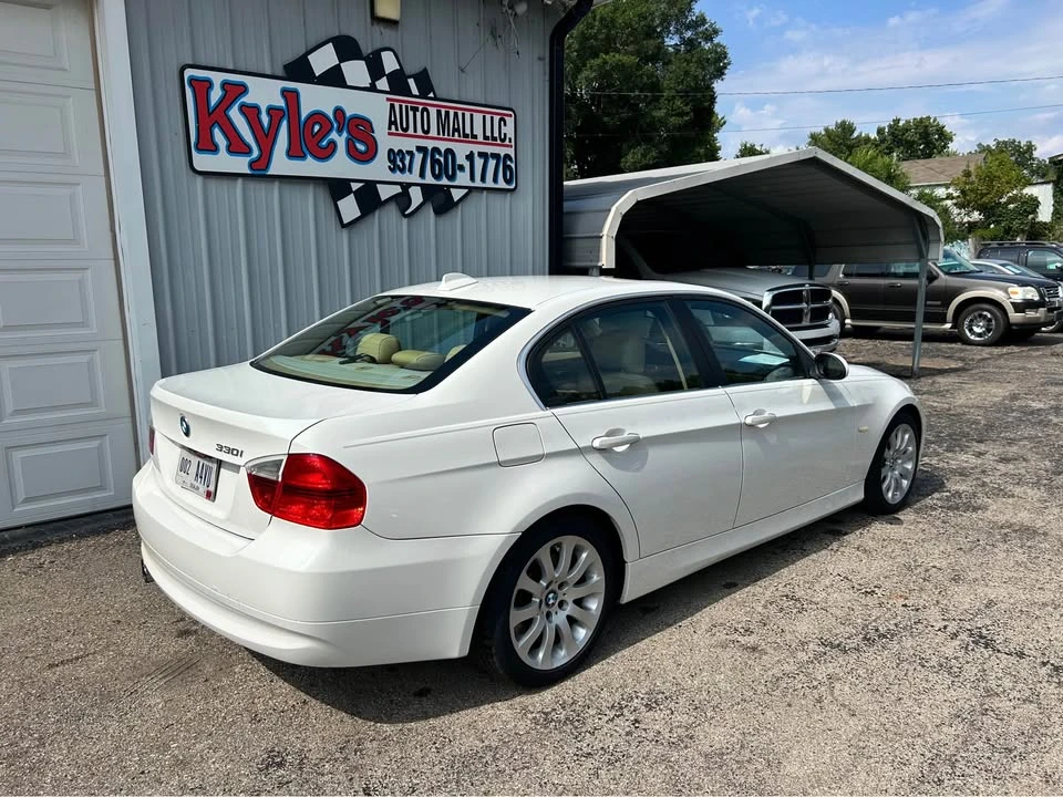 2006 BMW E90 3 Series Sedan - Image 7 of 14
