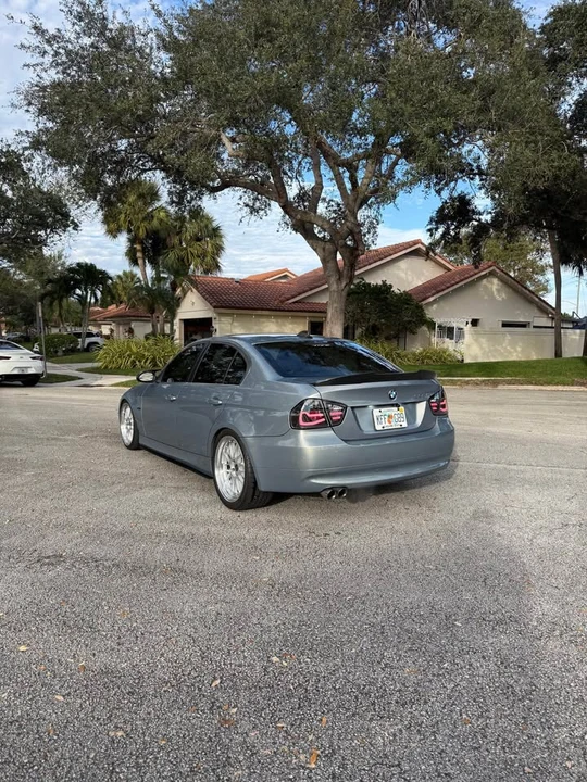 2006 BMW E46 330i & 330Ci - Image 5 of 13