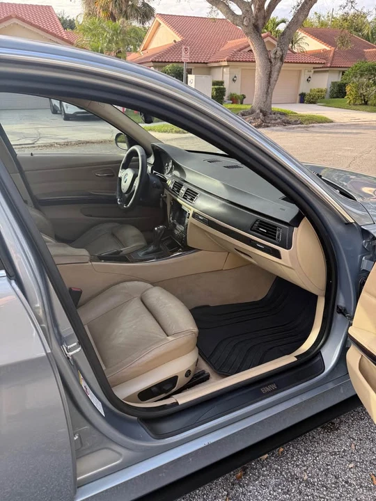 2006 BMW E46 330i & 330Ci - Image 12 of 13