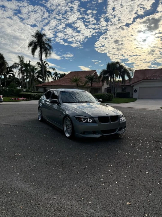 2006 BMW E46 330i & 330Ci - Image 8 of 13