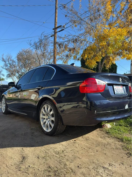 2006 BMW E46 330i & 330Ci - Image 2 of 10