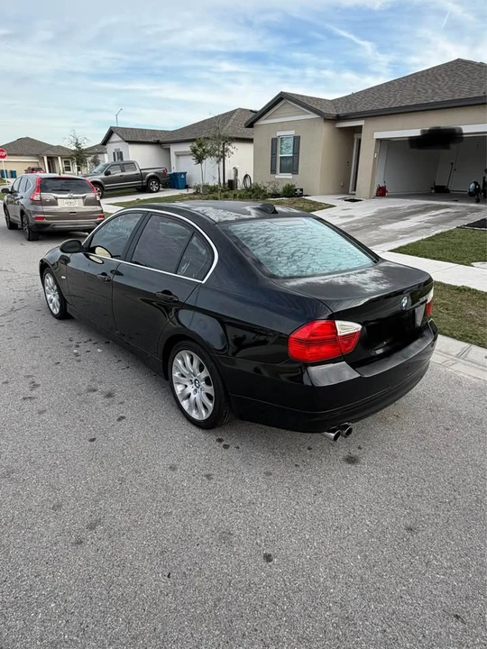 2006 BMW E46 330i & 330Ci - Image 2 of 6