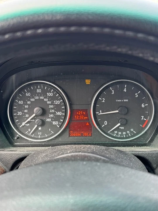 2006 BMW E46 330i & 330Ci - Image 6 of 8