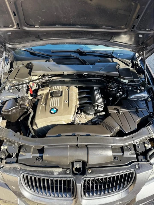 2006 BMW E46 330i & 330Ci - Image 17 of 17