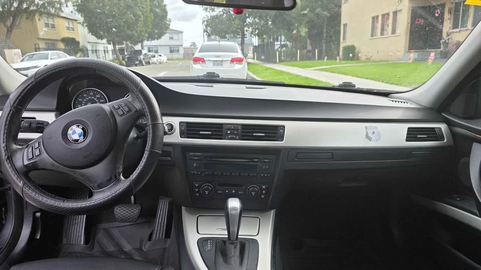 2006 BMW E46 330i & 330Ci - Image 4 of 8