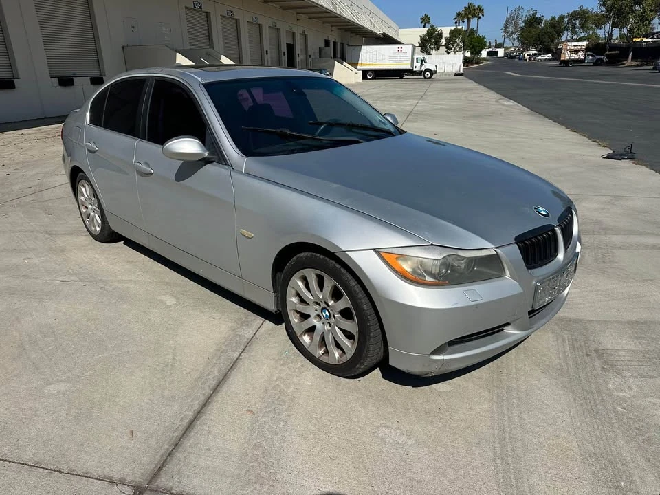 2006 BMW E90 3 Series Sedan - Image 2 of 5