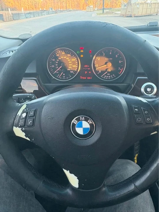2006 BMW E90 3 Series Sedan - Image 13 of 15