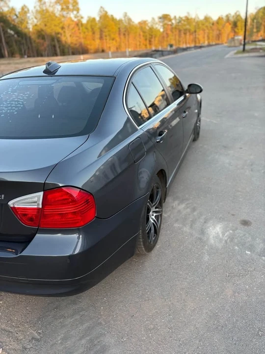 2006 BMW E90 3 Series Sedan - Image 5 of 15