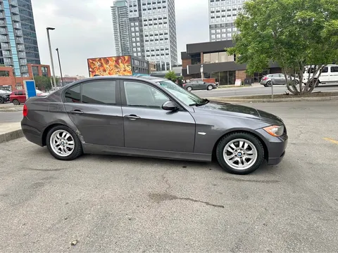 2006 BMW 323i