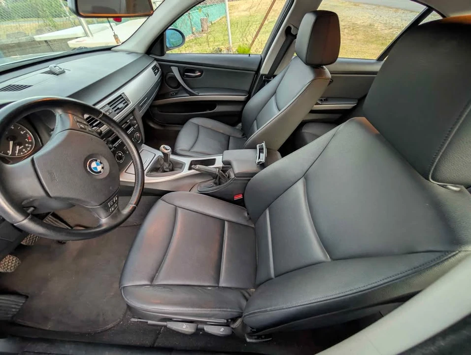 2006 BMW E90 3 Series Sedan - Image 2 of 7