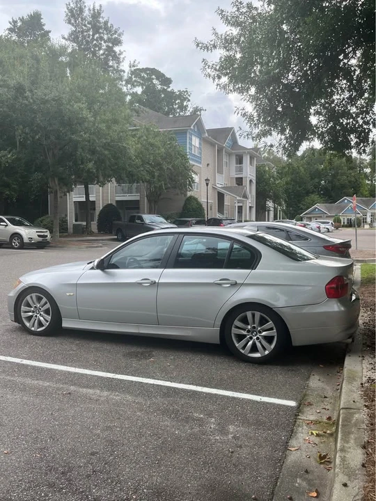 2006 BMW E90 3 Series Sedan - Image 2 of 8