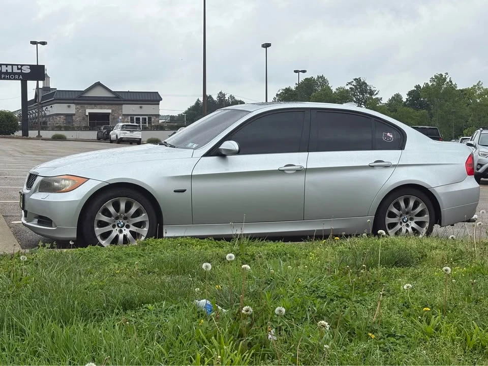 2006 BMW E90 3 Series Sedan - Image 3 of 4
