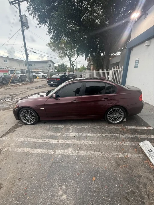 2006 BMW E90 3 Series Sedan - Image 2 of 15
