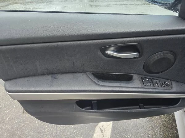 2006 BMW E90 3 Series Sedan - Image 9 of 10