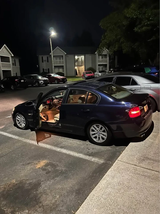 2006 BMW E90 3 Series Sedan - Image 2 of 2