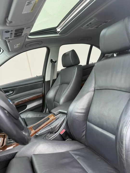 2006 BMW E90 3 Series Sedan - Image 2 of 11