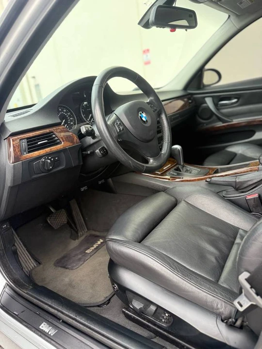 2006 BMW E90 3 Series Sedan - Image 3 of 11