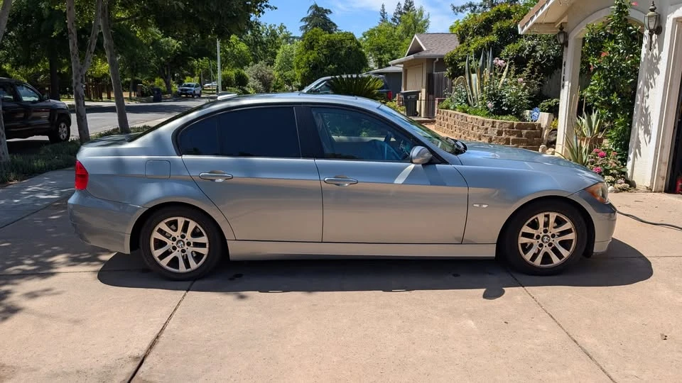 2006 BMW E90 3 Series Sedan - Image 2 of 13