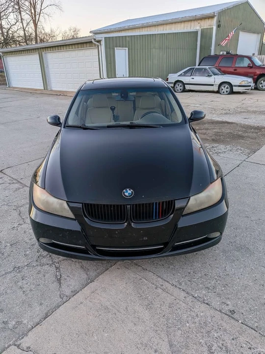 2006 BMW E90 3 Series Sedan - Image 2 of 5