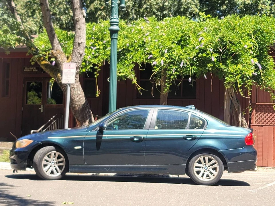 2006 BMW E90 3 Series Sedan - Image 3 of 7