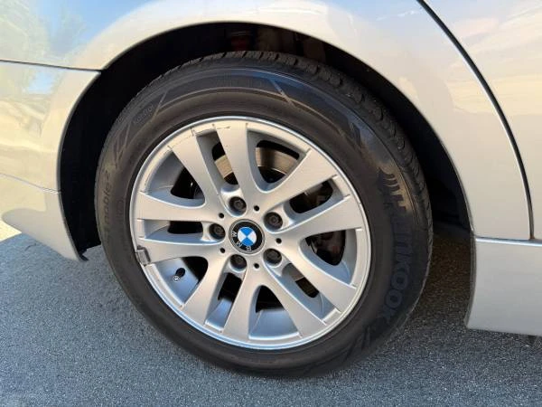 2006 BMW E90 3 Series Sedan - Image 16 of 21