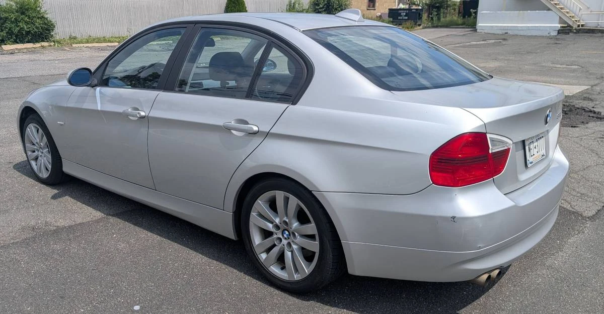 2006 BMW E90 3 Series Sedan - Image 2 of 17