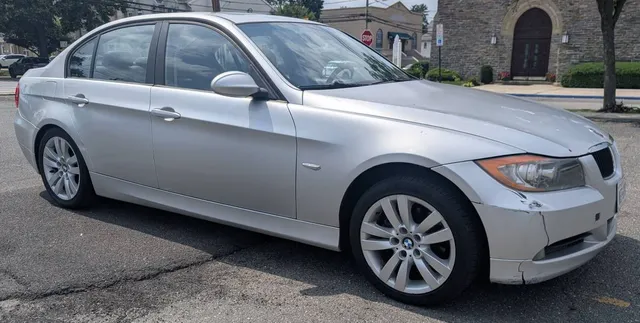 2006 BMW 325i E90 Sedan