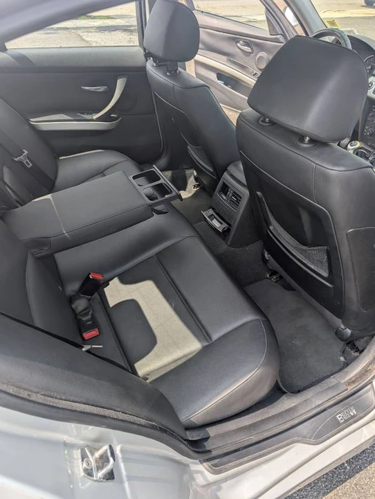 2006 BMW E90 3 Series Sedan - Image 10 of 17