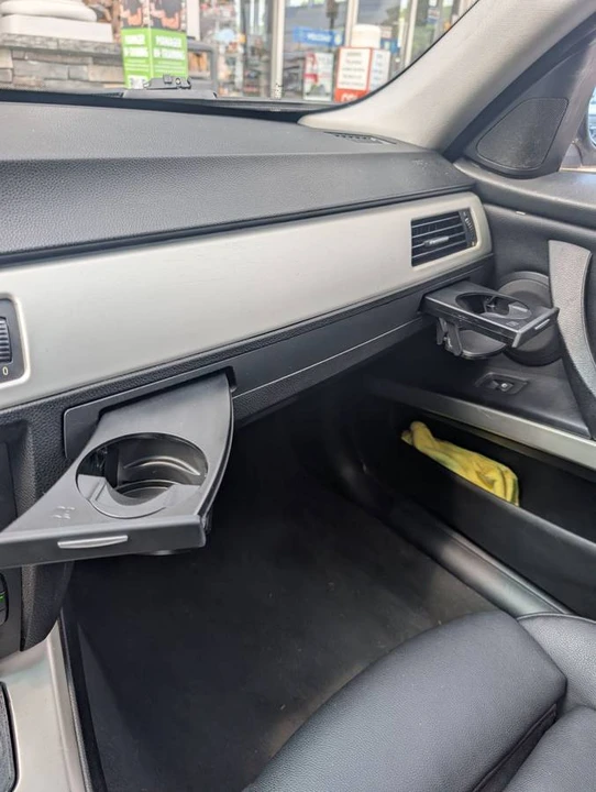2006 BMW E90 3 Series Sedan - Image 14 of 17