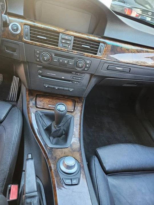 2006 BMW E90 3 Series Sedan - Image 10 of 16