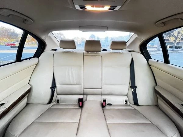 2006 BMW E90 3 Series Sedan - Image 13 of 20