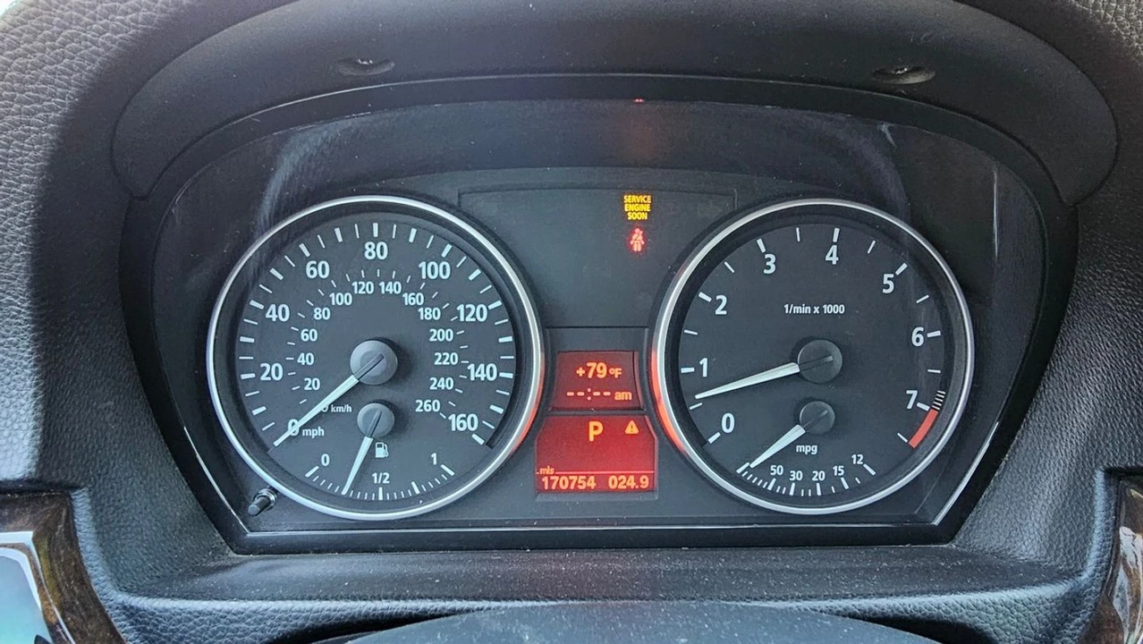 2006 BMW E90 3 Series Sedan - Image 18 of 21