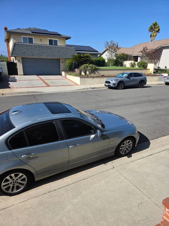 2006 BMW E90 3 Series Sedan - Image 9 of 15