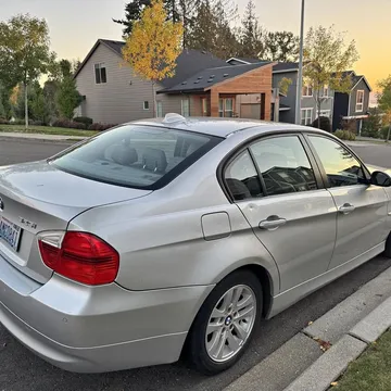 2006 BMW 325i