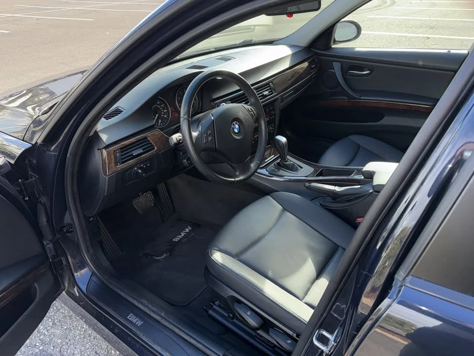 2006 BMW E90 3 Series Sedan - Image 9 of 19