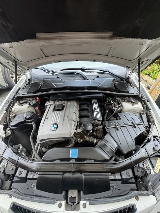2006 BMW E90 3 Series Sedan - Image 5 of 10