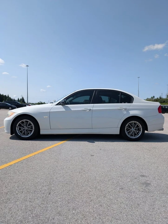 2006 BMW E90 3 Series Sedan - Image 3 of 10