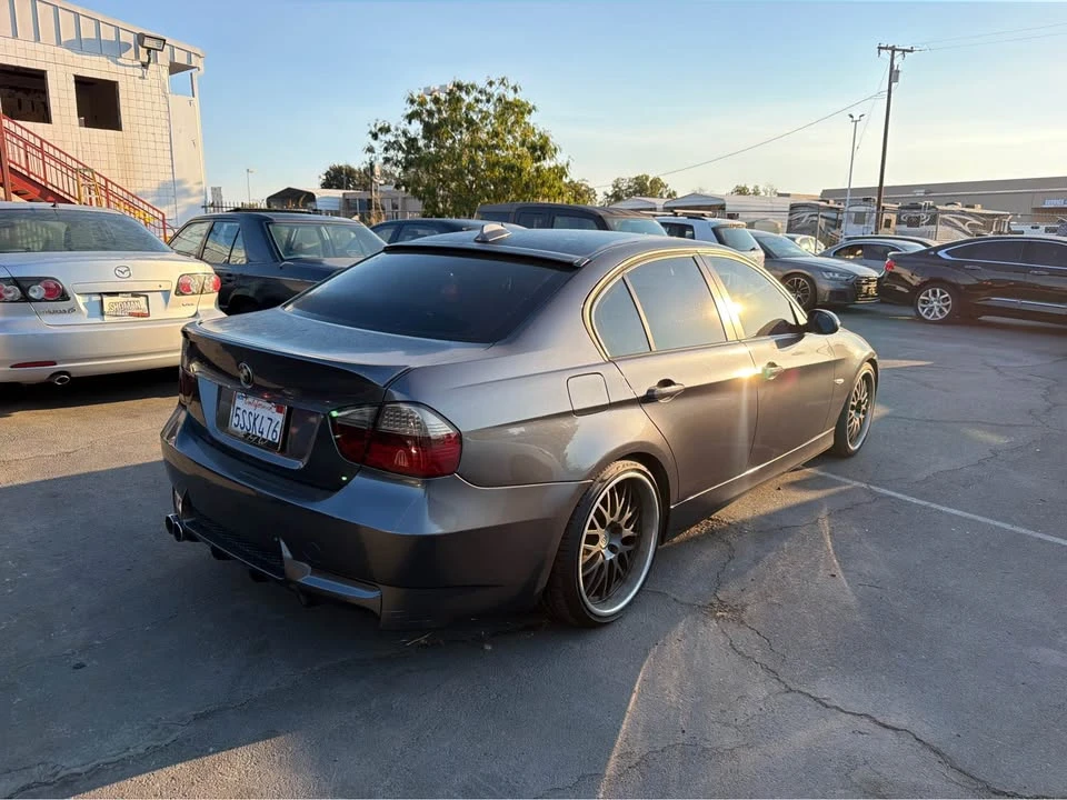 2006 BMW E90 3 Series Sedan - Image 2 of 5