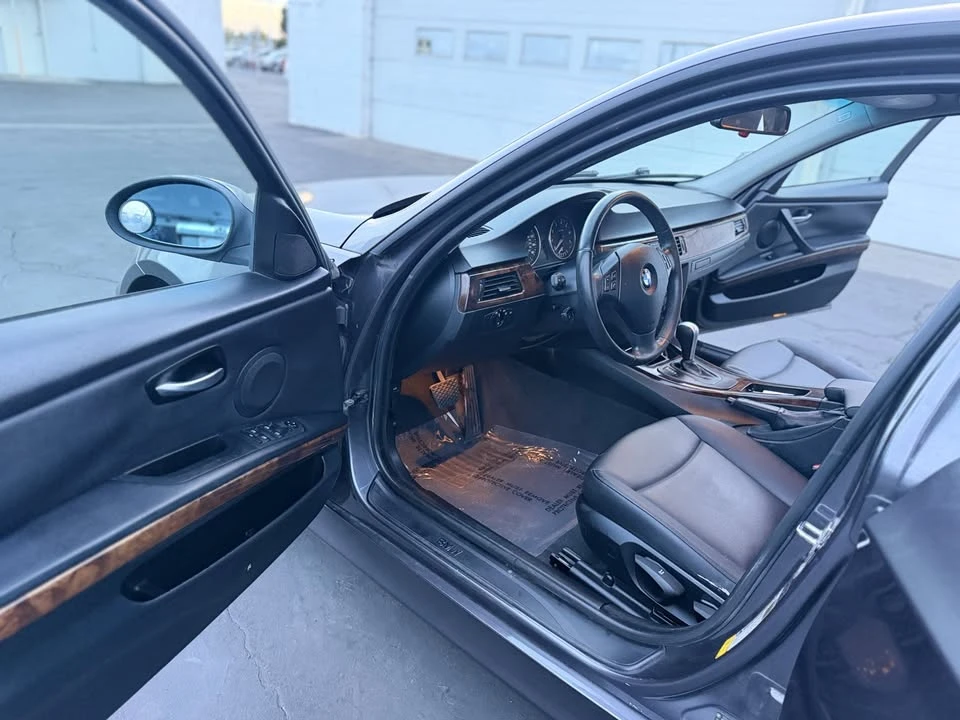 2006 BMW E90 3 Series Sedan - Image 9 of 13
