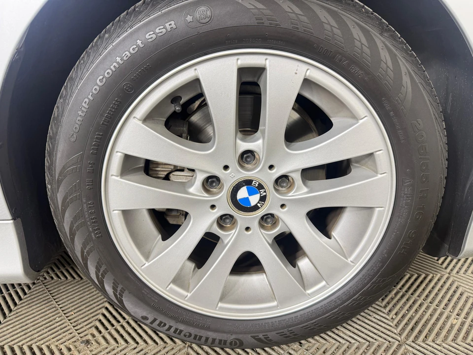 2006 BMW E90 3 Series Sedan - Image 30 of 31