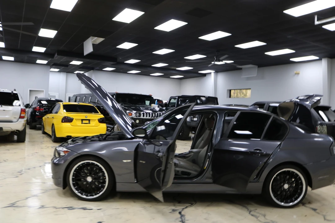 2006 BMW E90 3 Series Sedan - Image 22 of 31