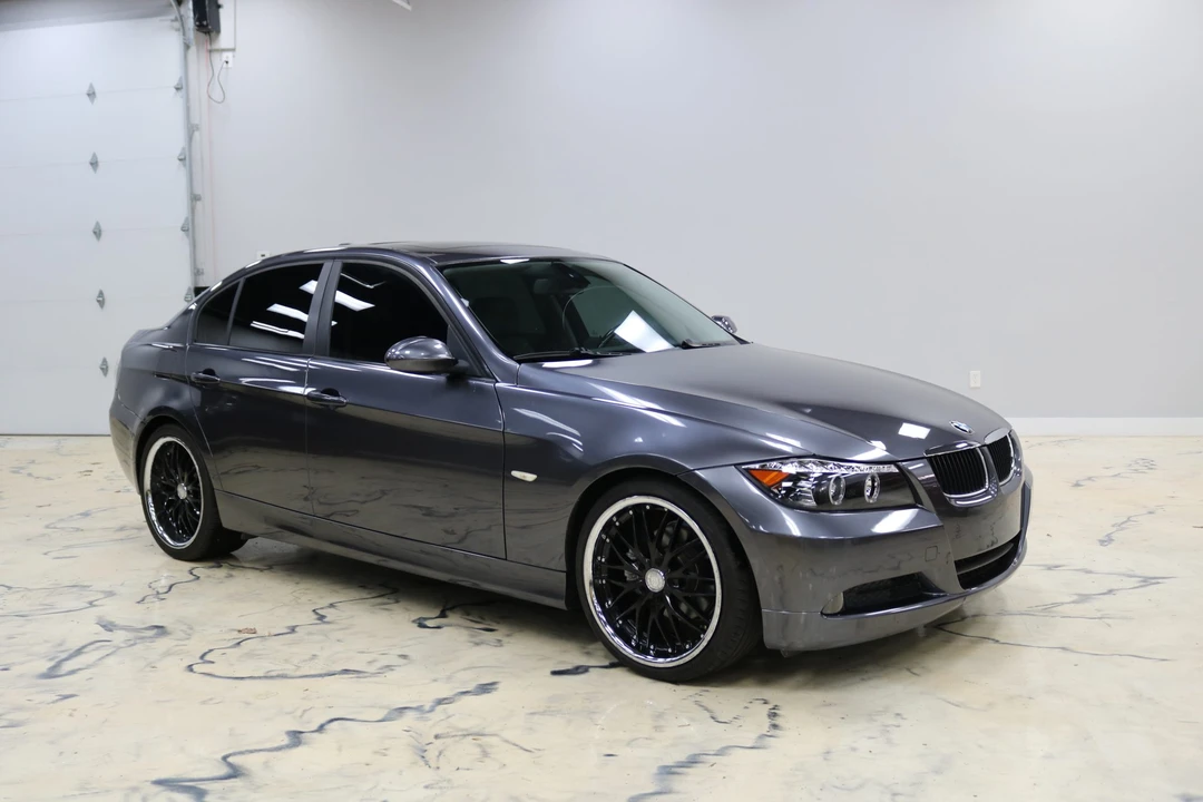 2006 BMW E90 3 Series Sedan - Image 7 of 31