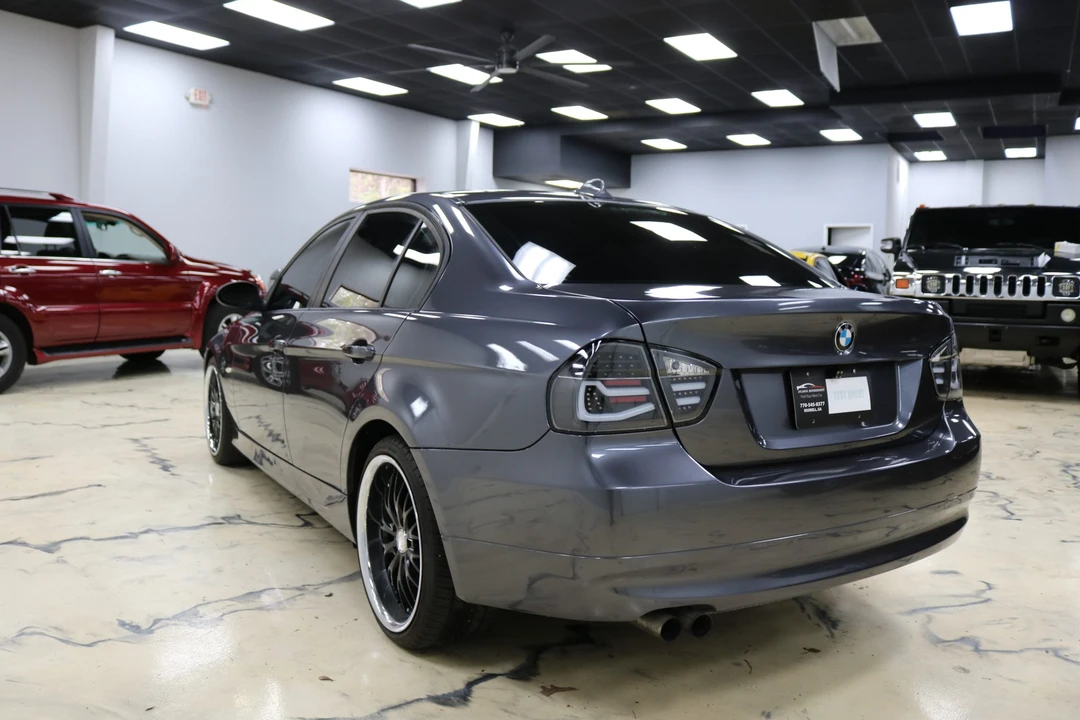 2006 BMW E90 3 Series Sedan - Image 15 of 31