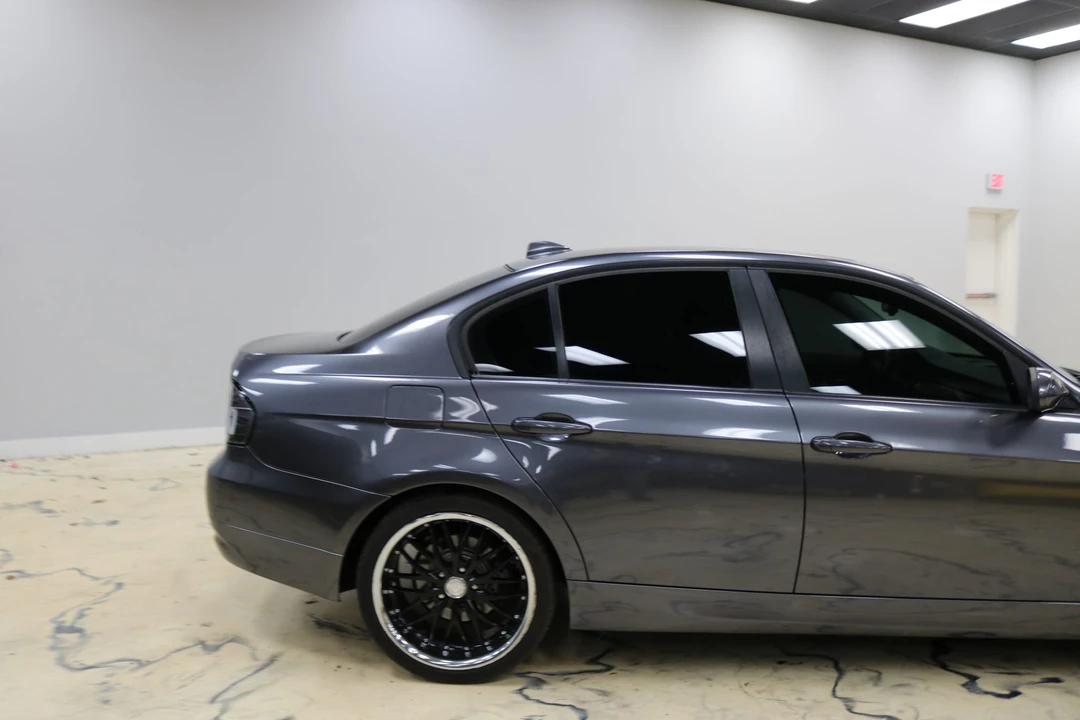 2006 BMW E90 3 Series Sedan - Image 29 of 31