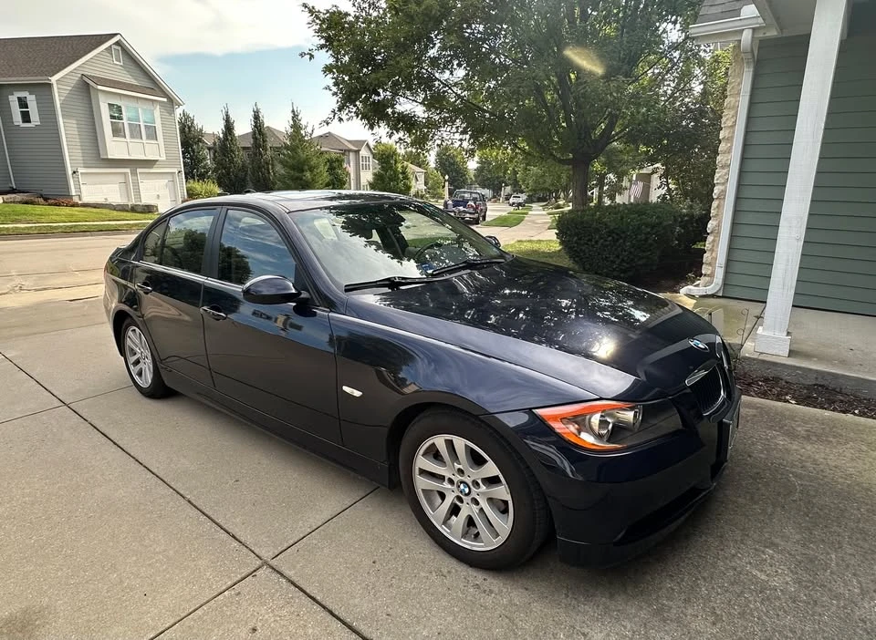 2006 BMW E90 3 Series Sedan - Image 8 of 13