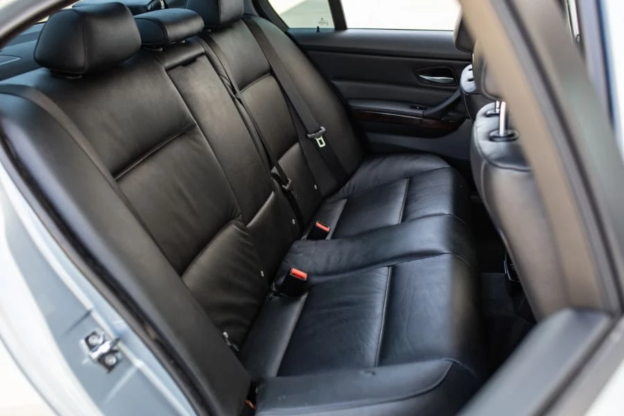 2006 BMW E90 3 Series Sedan - Image 15 of 25