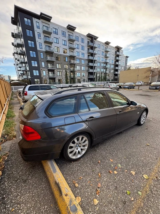 2006 BMW E90 3 Series Sedan - Image 3 of 6